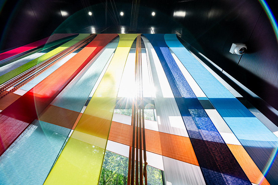 공연장으로 간 미술 멀티미디어 이미지