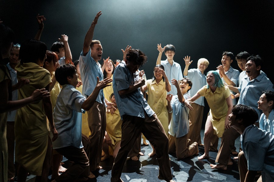 해니, 미스터 크리스 on Sync Next 25 멀티미디어 이미지