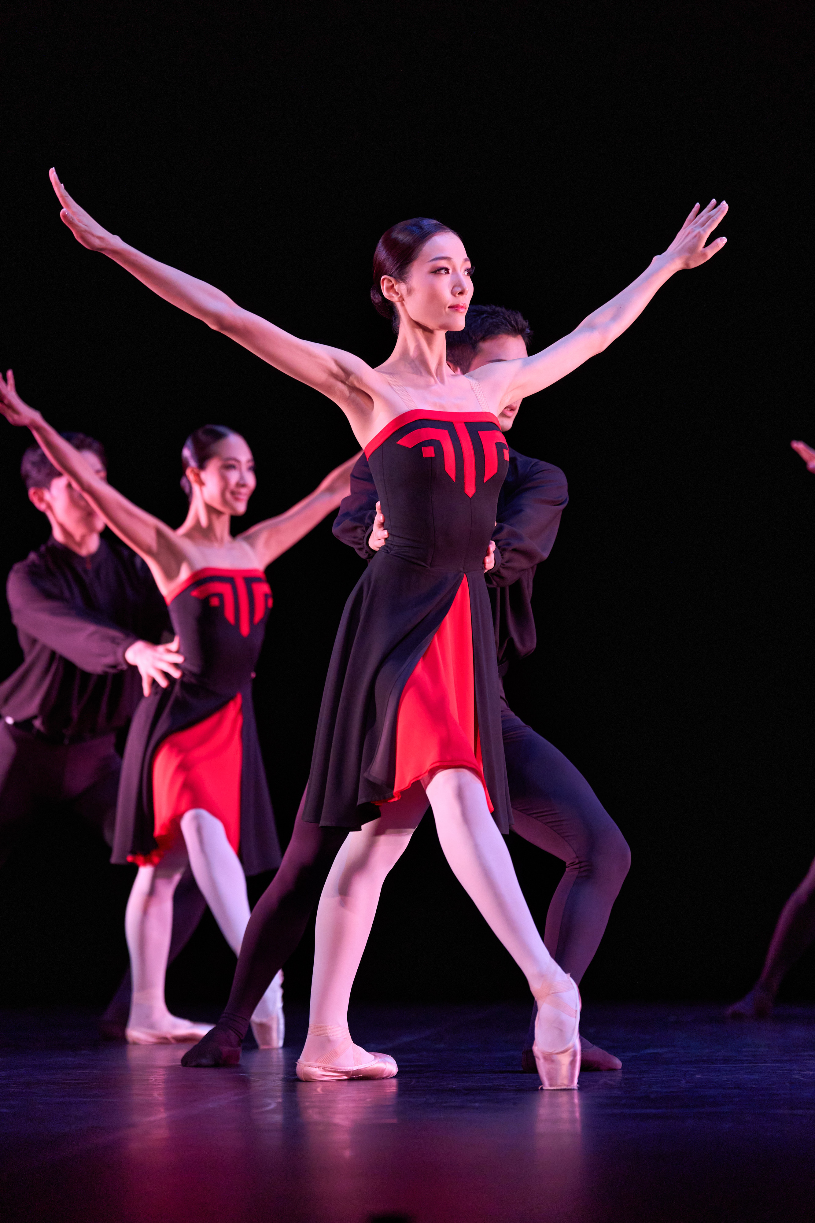 더블 빌 〈유회웅 × 한스 판 마넨〉 멀티미디어 이미지