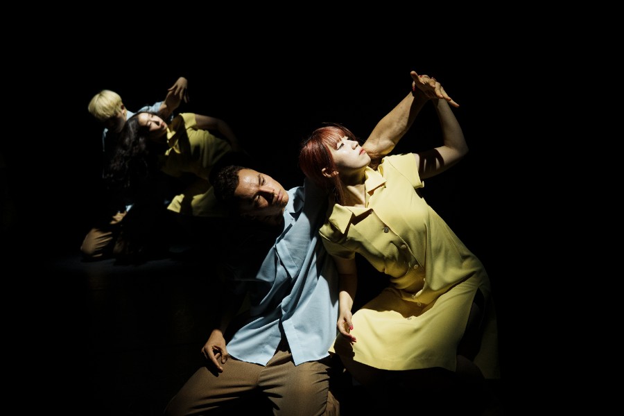 해니, 미스터 크리스 on Sync Next 25 멀티미디어 이미지