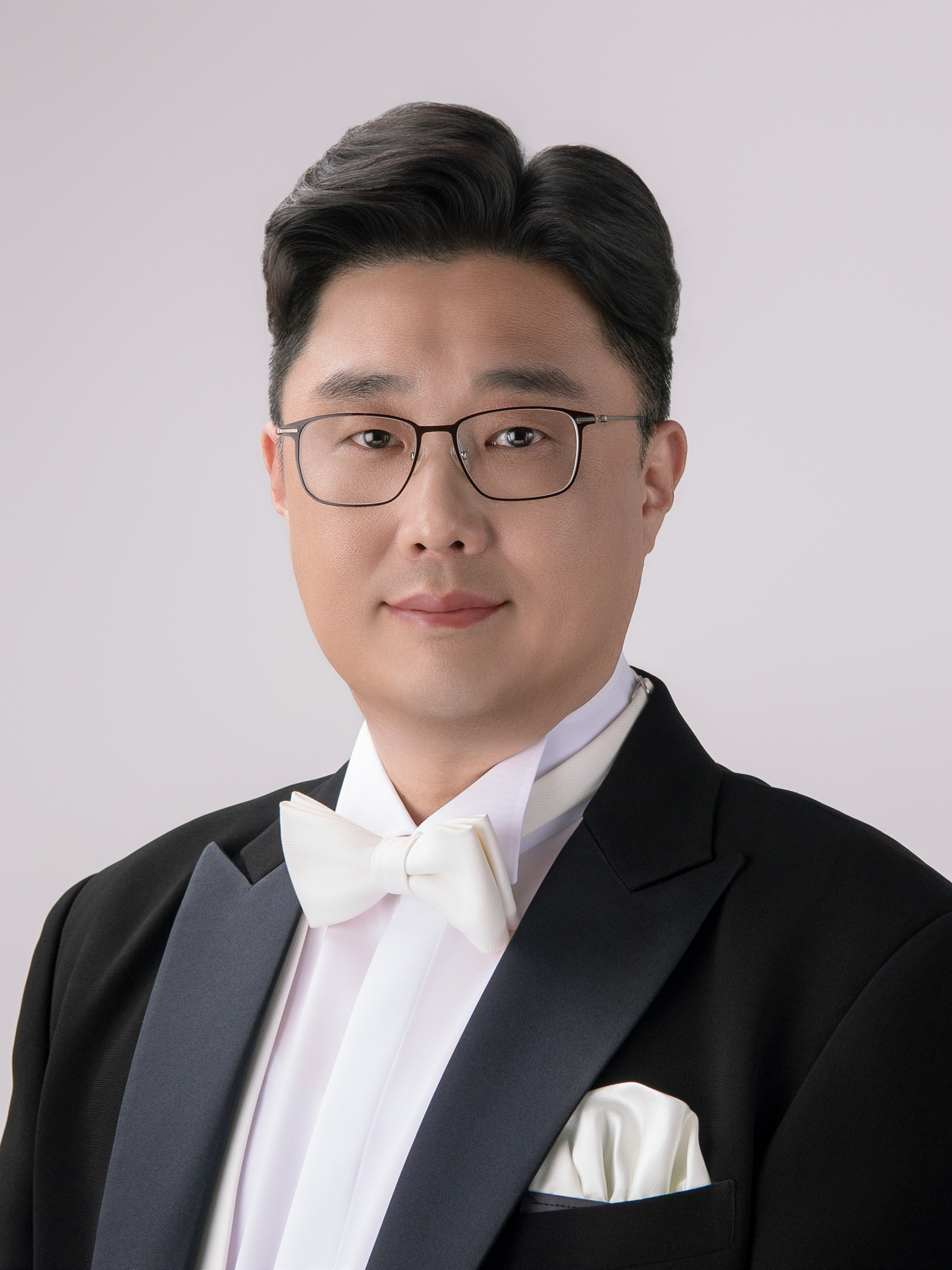 김민수                         이미지