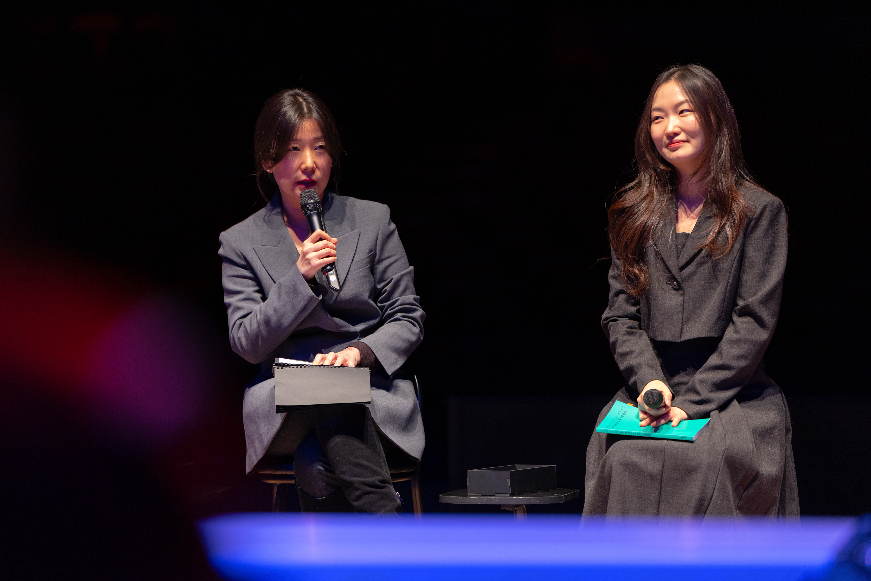 리딩 & 리스닝 스테이지 멀티미디어 이미지