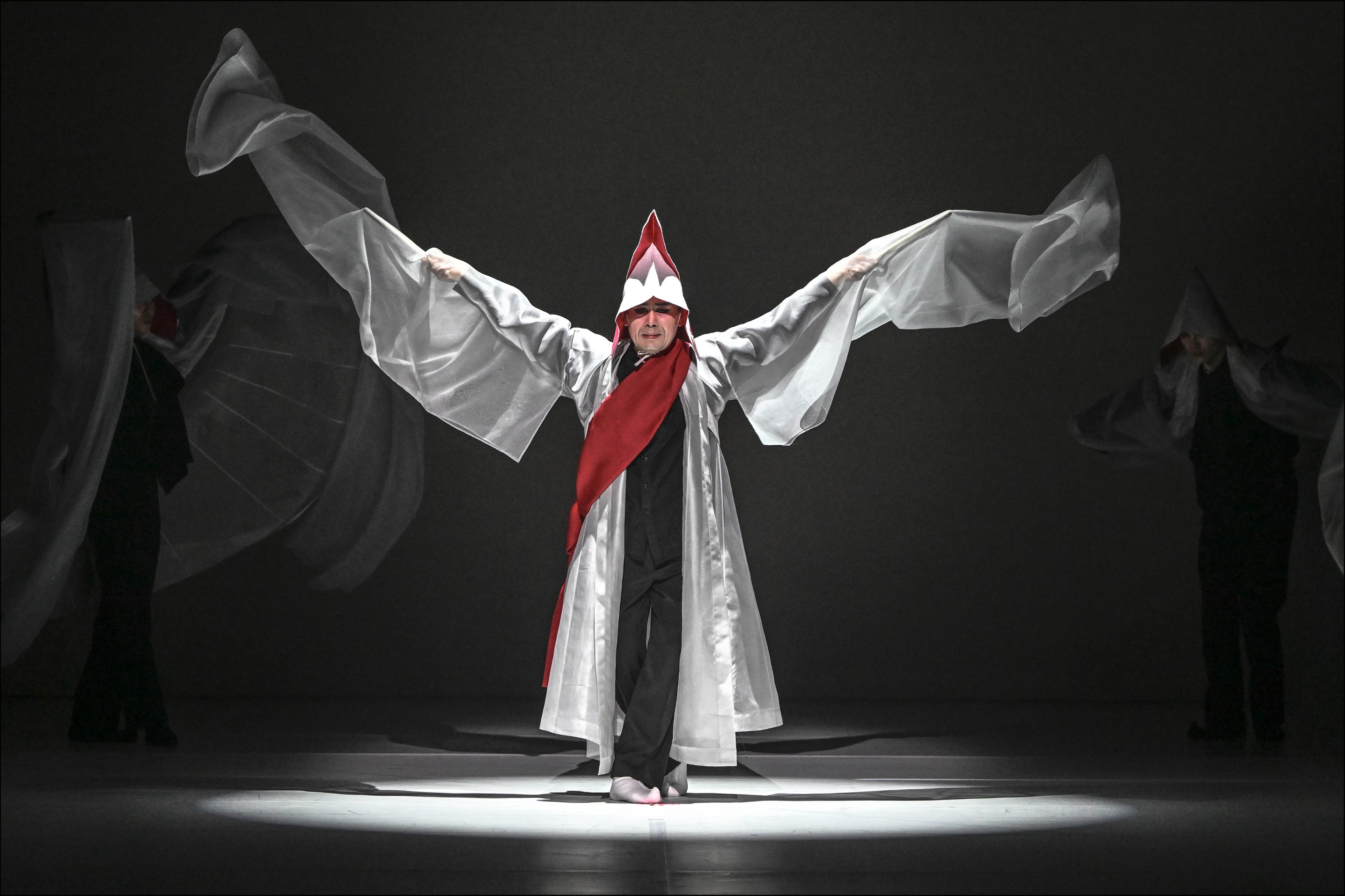 미메시스 멀티미디어 이미지