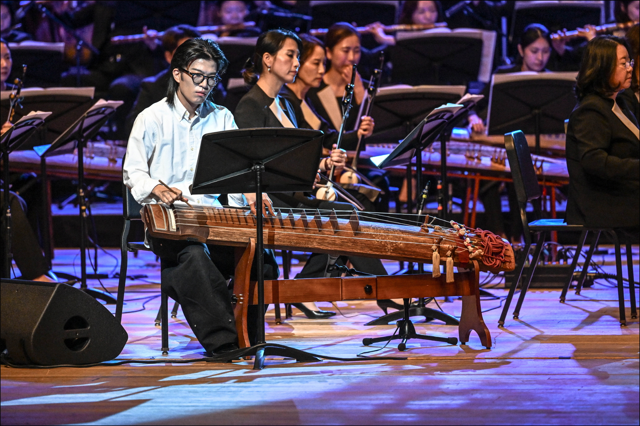 믹스드 오케스트라 〈넥스트 레벨〉 멀티미디어 이미지