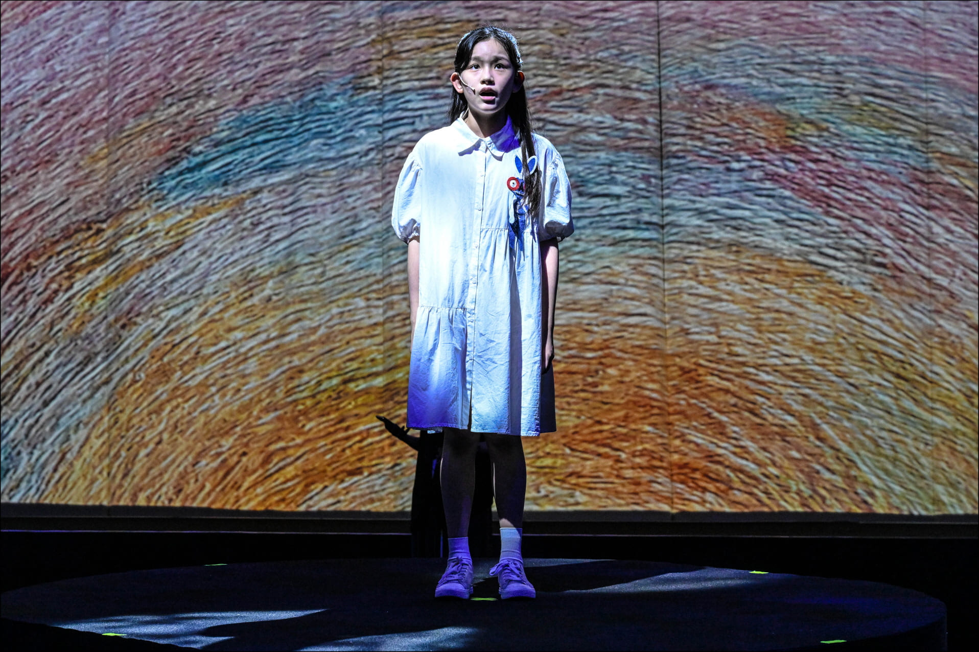 우국원 <ORIGINALLY> _싱크넥스트24 멀티미디어 이미지