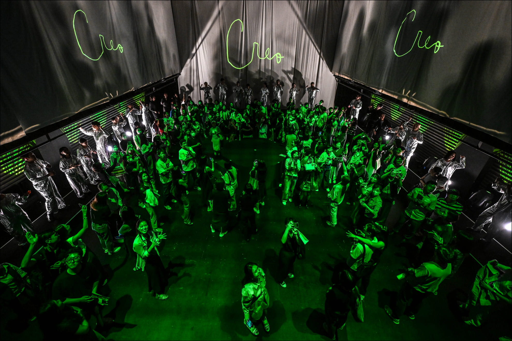 우국원 <ORIGINALLY> _싱크넥스트24 멀티미디어 이미지