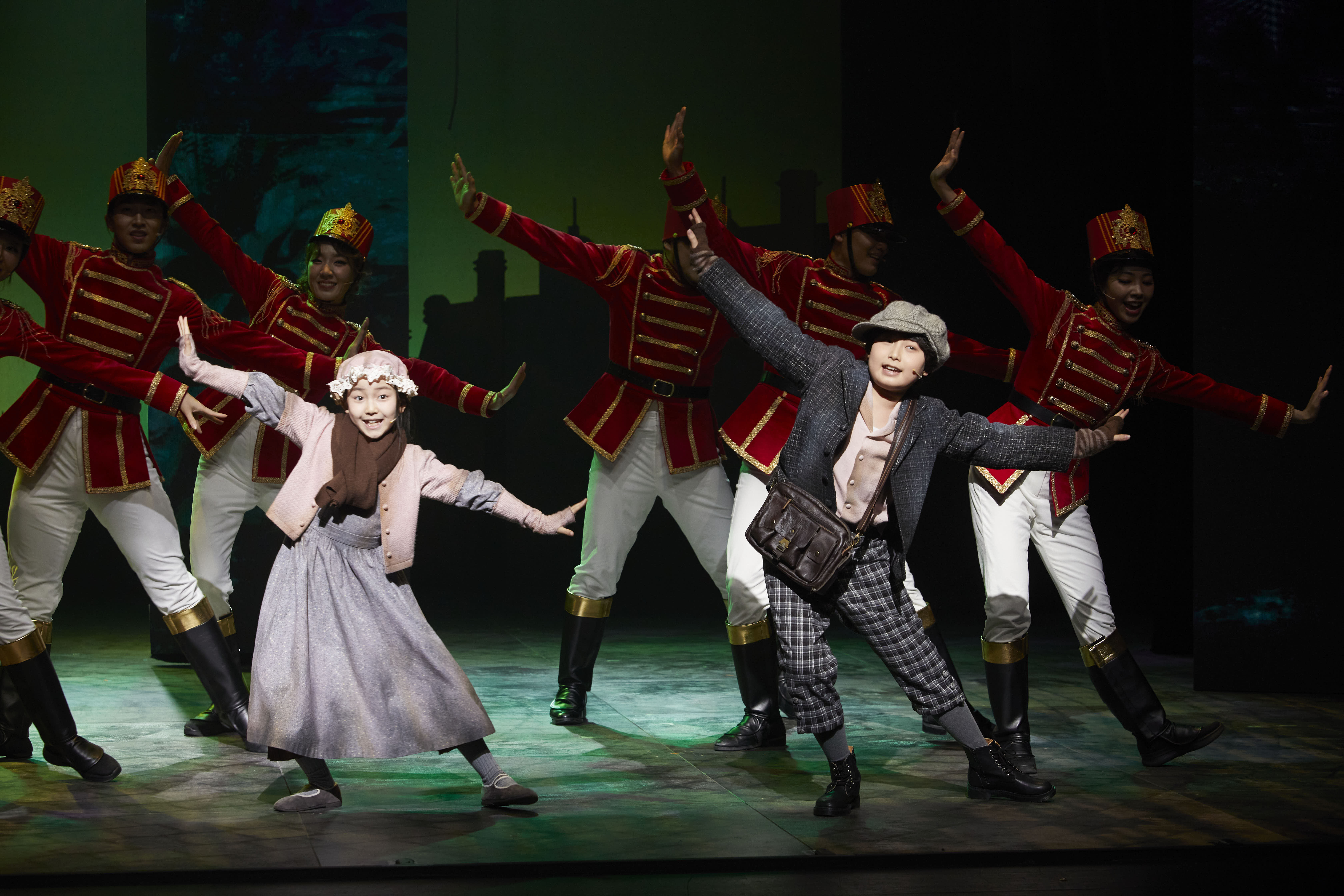 뮤지컬 크리스마스 캐럴 멀티미디어 이미지